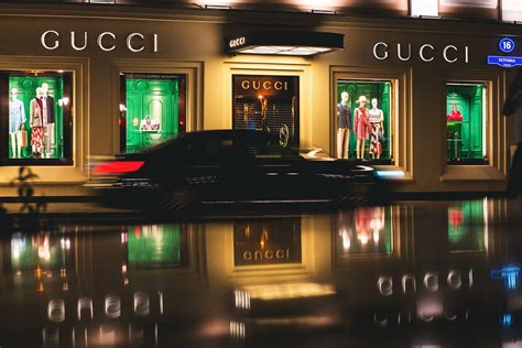 lavora gucci sconto 50|Benefit per i dipendenti offerto da Gucci: Sconti e convenzioni.